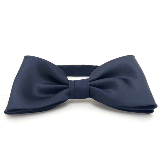 Navy blue bow tie