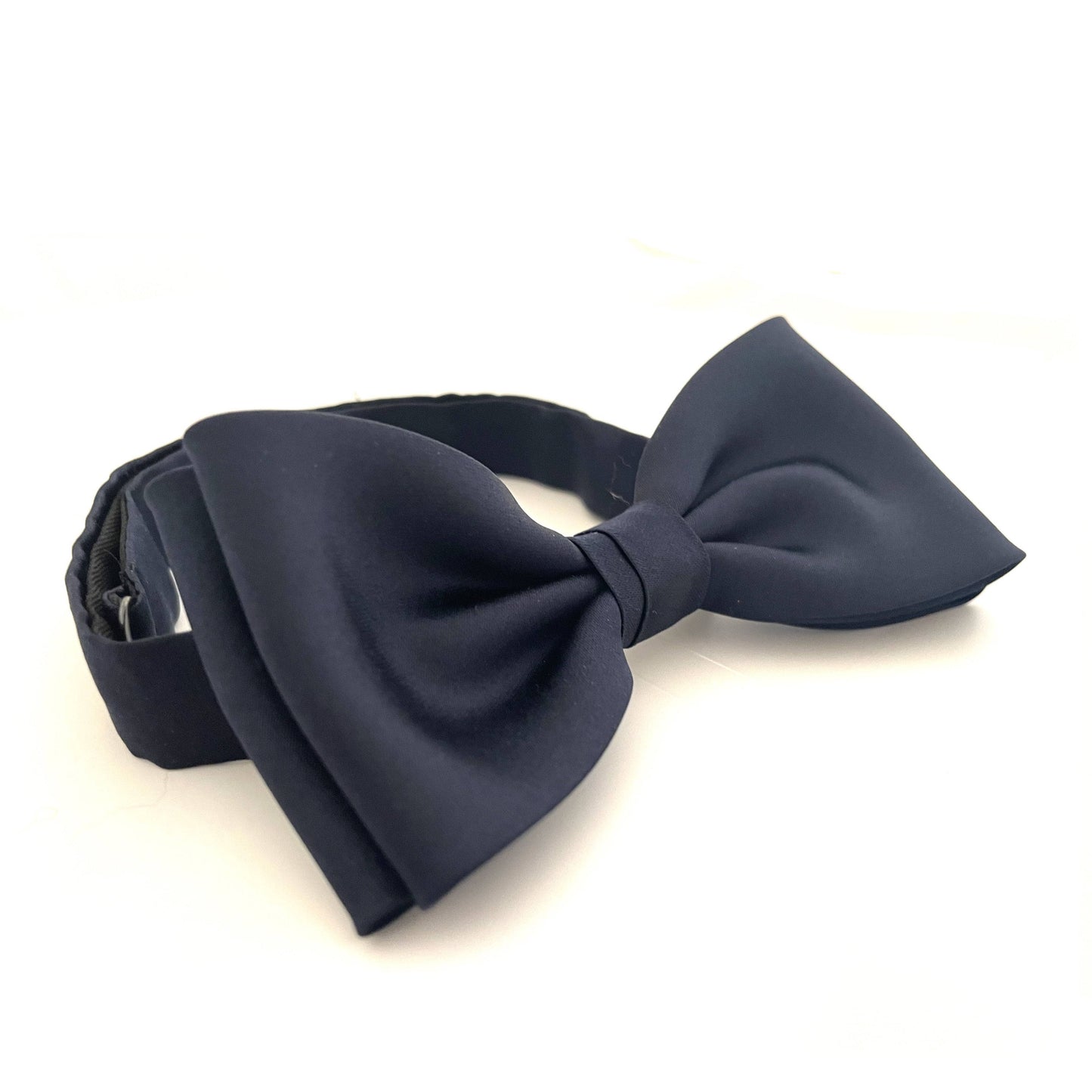 Navy blue bow tie