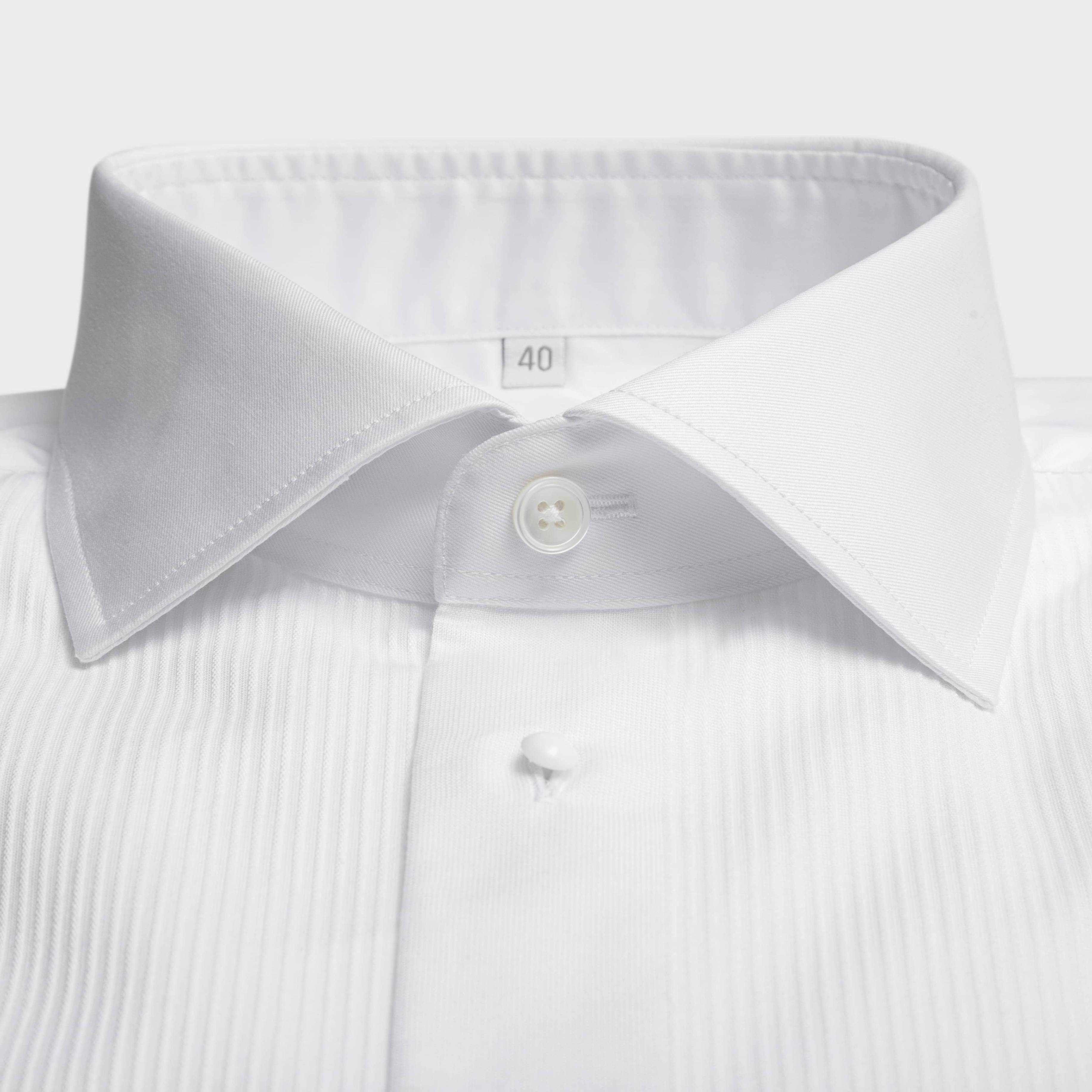 White cotton twill evening shirt with ribbed pleat and double cuffs
