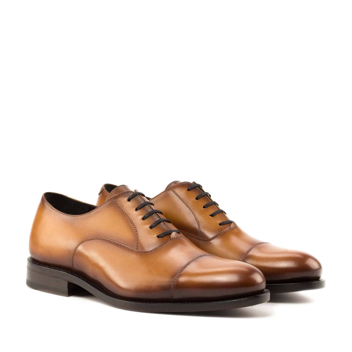 Soulier Richelieu en cuir de veau cognac